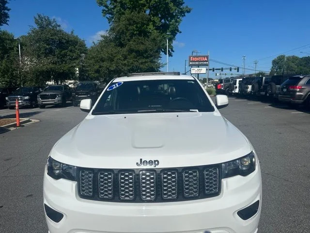Used 2021 White Jeep Laredo X image 8