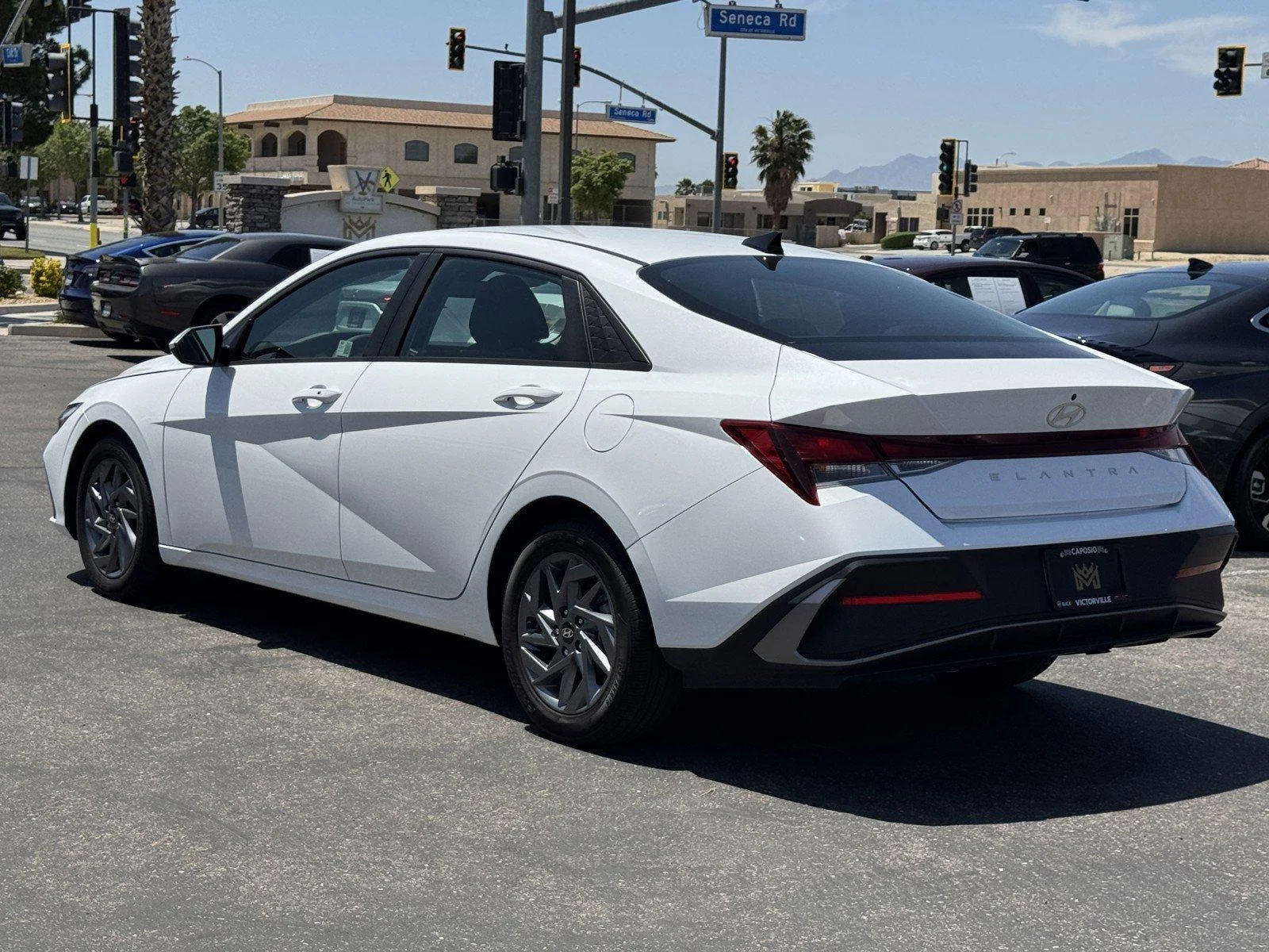Used 2024 Serenity White Hyundai SEL image 4