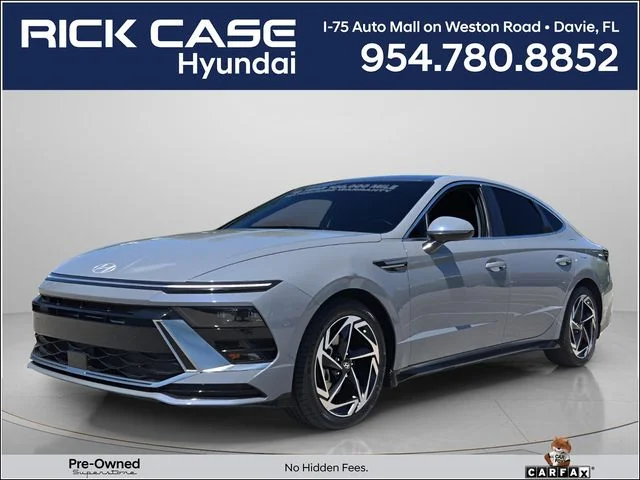 Used 2024 Blue Hyundai SEL image 1