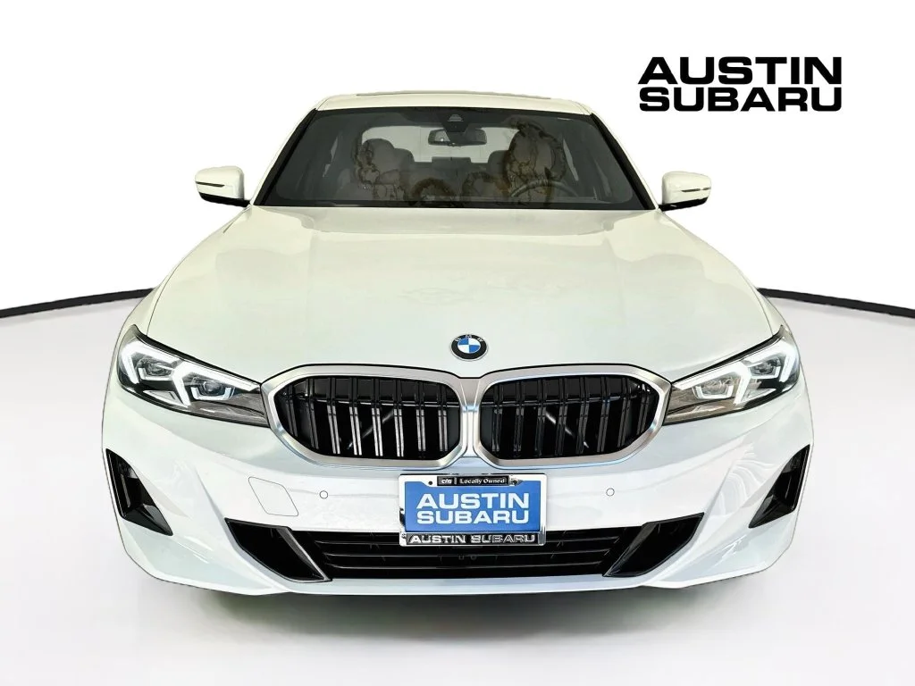 Used 2024 White BMW 330i image 2