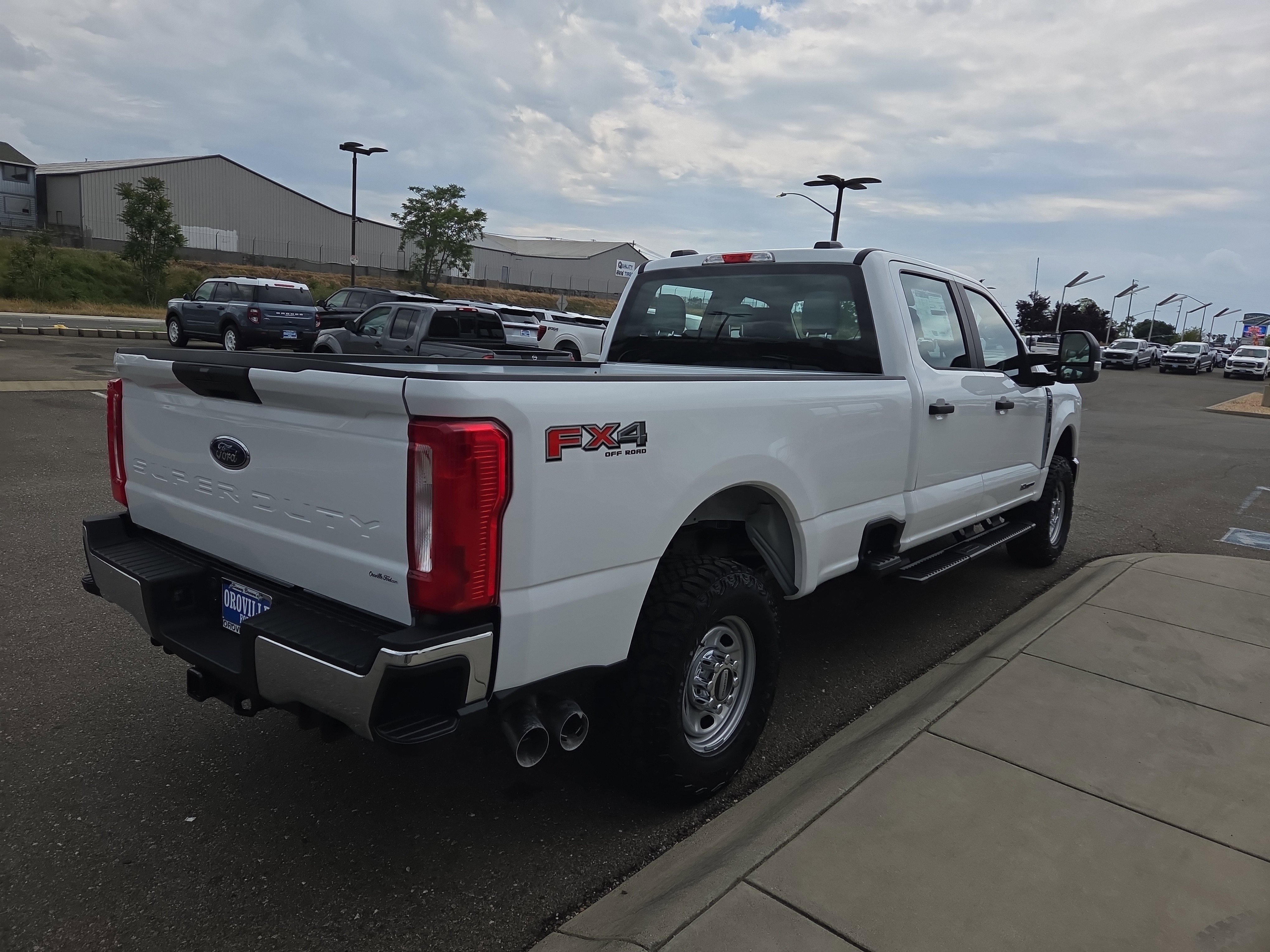 New 2026 Oxford White Ford F-250® XL image 5