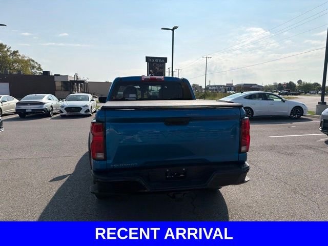 Used 2023 Blue Chevrolet Z71 image 25