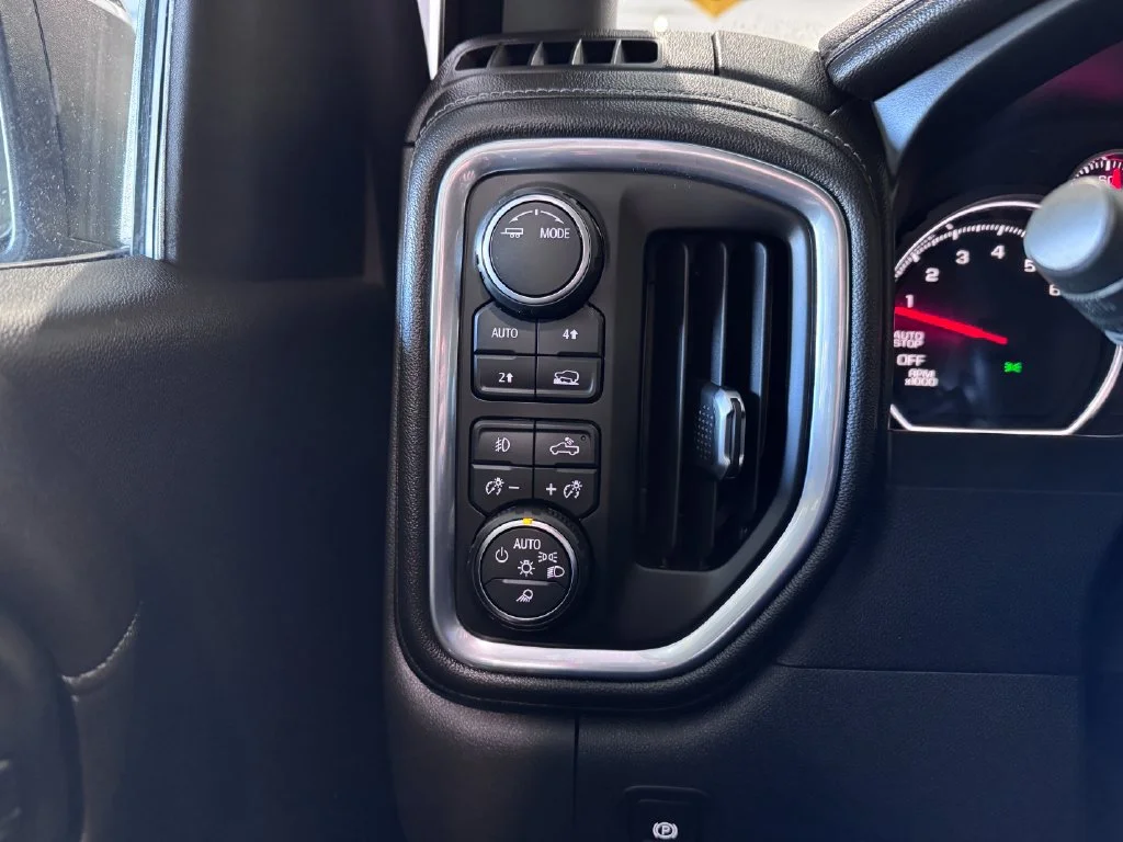 2021 Chevrolet Silverado 1500 LTZ - Photo 26