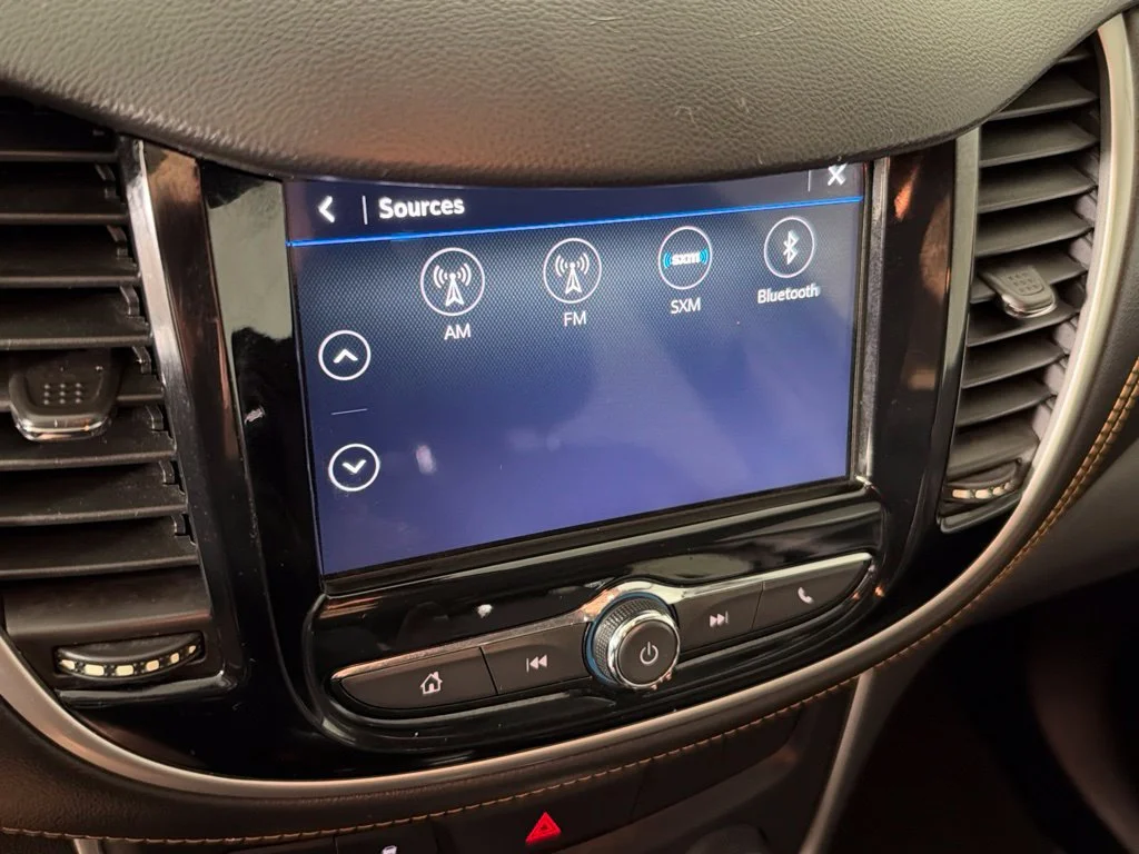Used 2019 SATIN STEEL METALLIC Chevrolet LT image 34