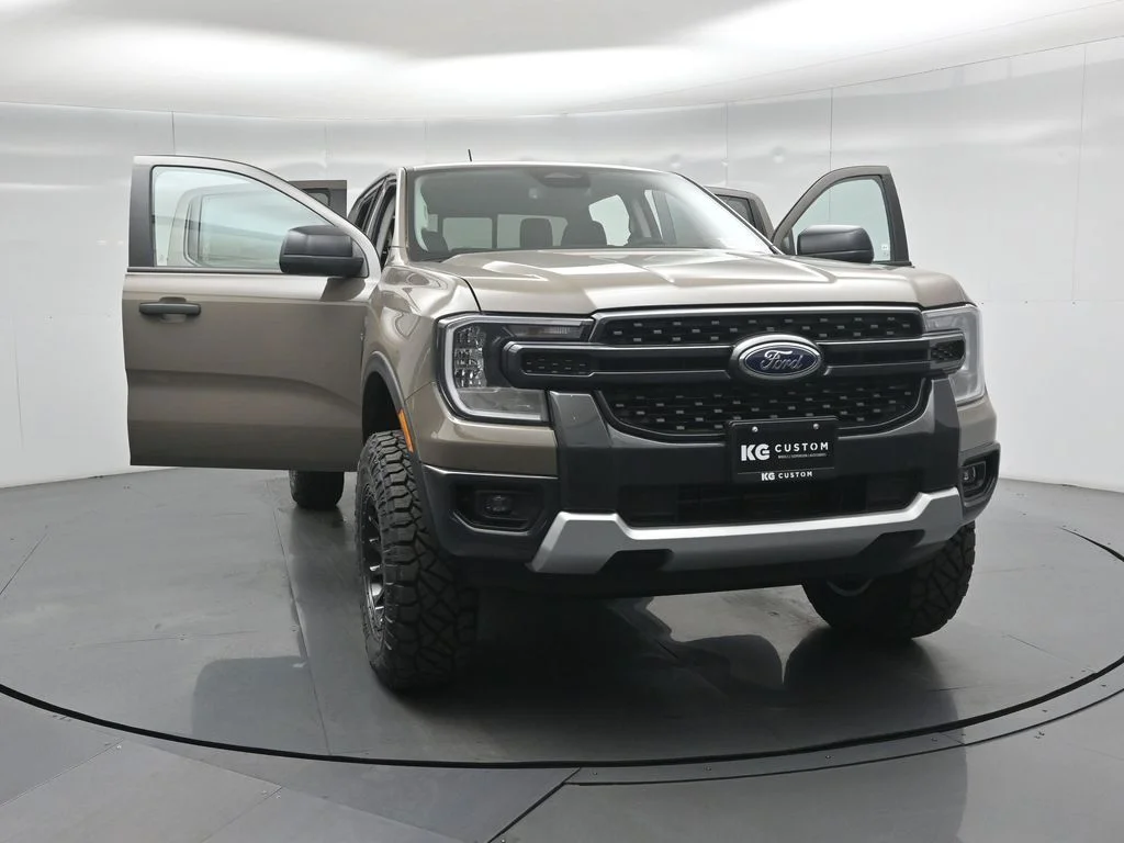 New 2026 Gray Ford XLT image 31