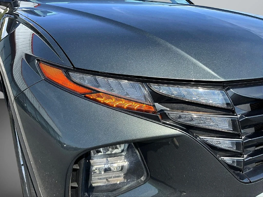 Used 2022 Gray Hyundai SEL image 31
