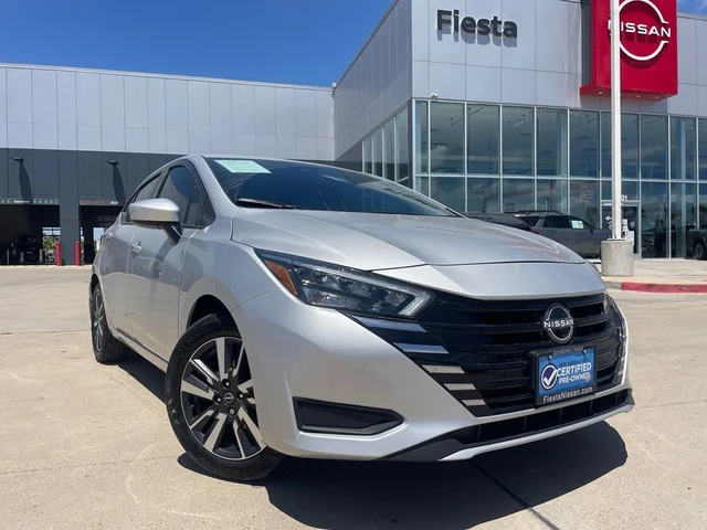 2025 Nissan Versa 1.6 SV