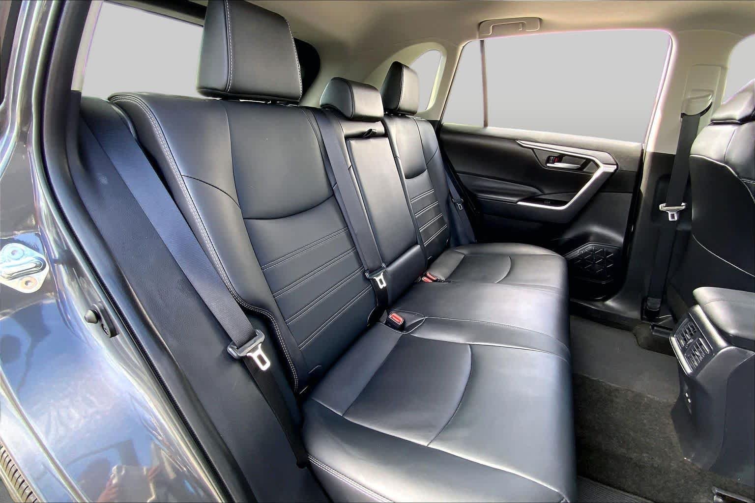 Used 2025 Magnetic Gray Metallic Toyota XLE Premium image 19