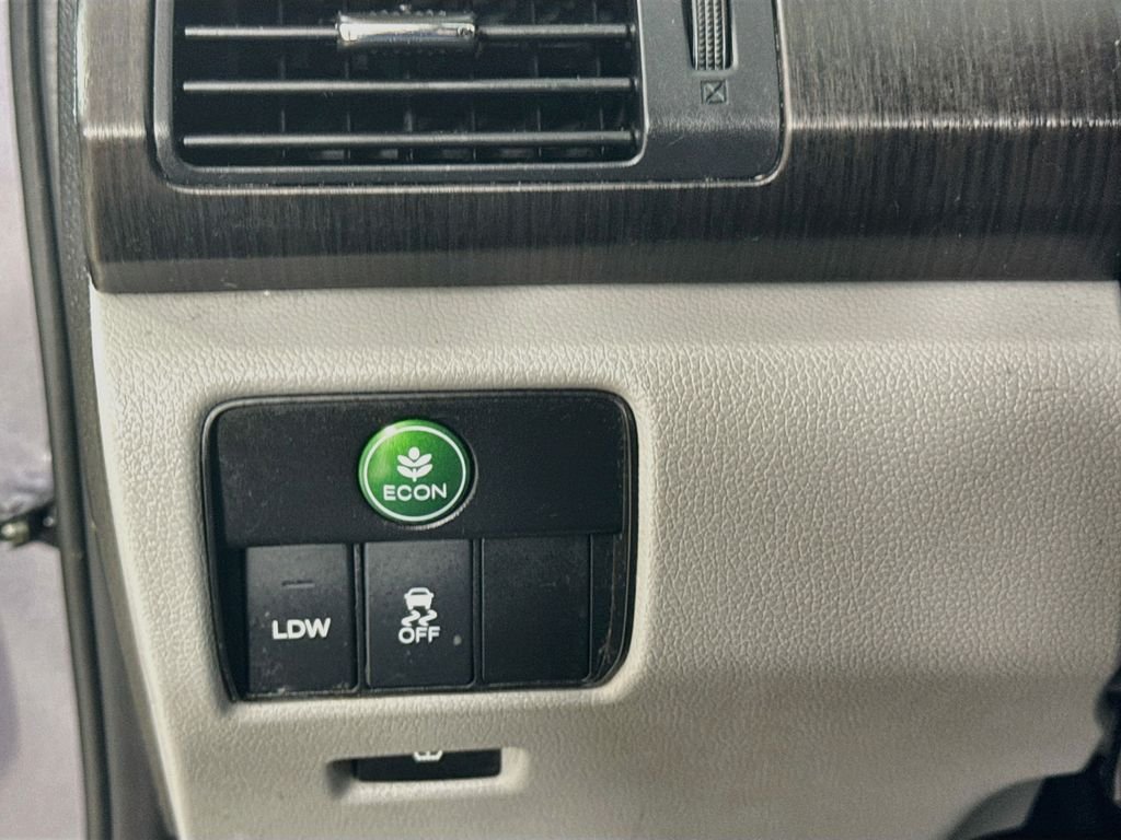 Used 2015 Gray Honda EX-L image 11