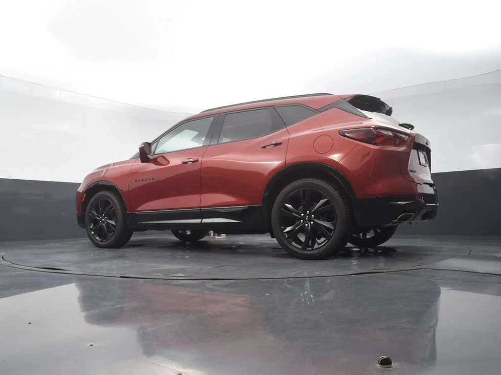 Used 2019 CAJUN RED TINTCOAT Chevrolet RS image 51
