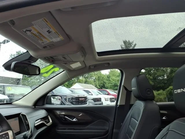 2024 GMC Terrain Denali - Photo 21