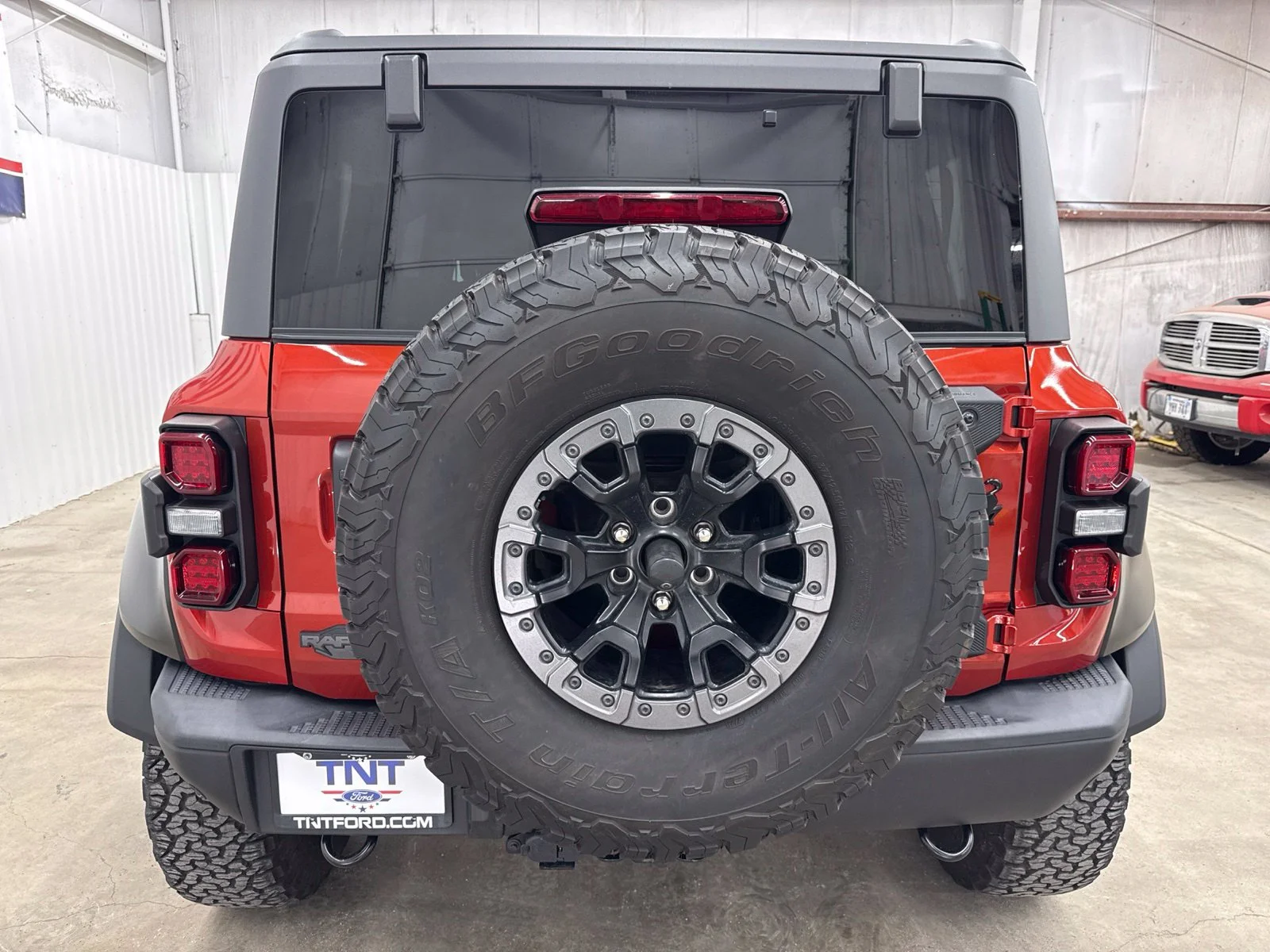 Used 2022 Red Ford Raptor image 7
