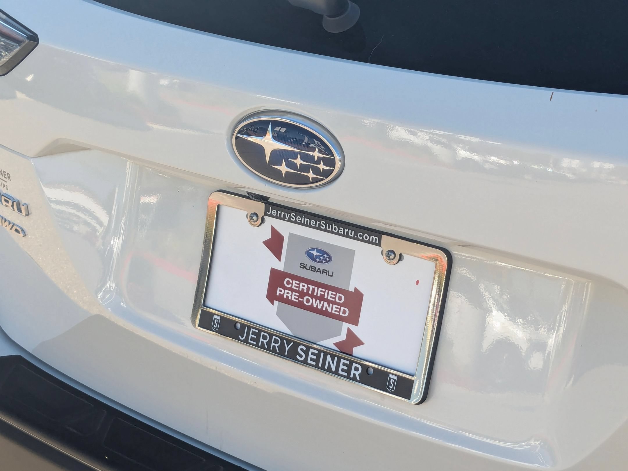 Certified Used 2022 Crystal White Pearl Subaru Touring image 13
