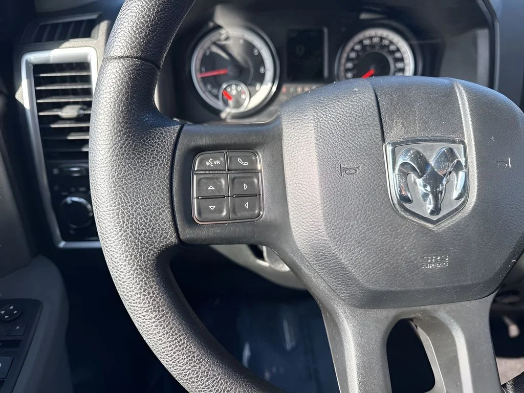 Used 2017 White Ram SLT image 13