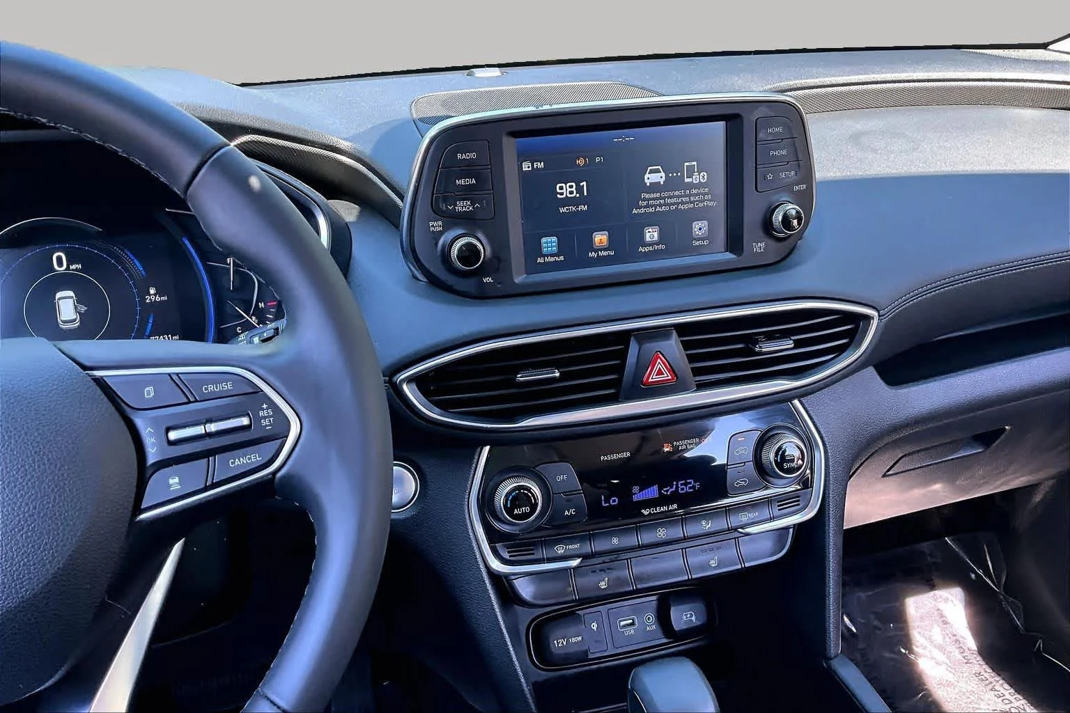 Used 2020 Twilight Black Hyundai SEL image 7