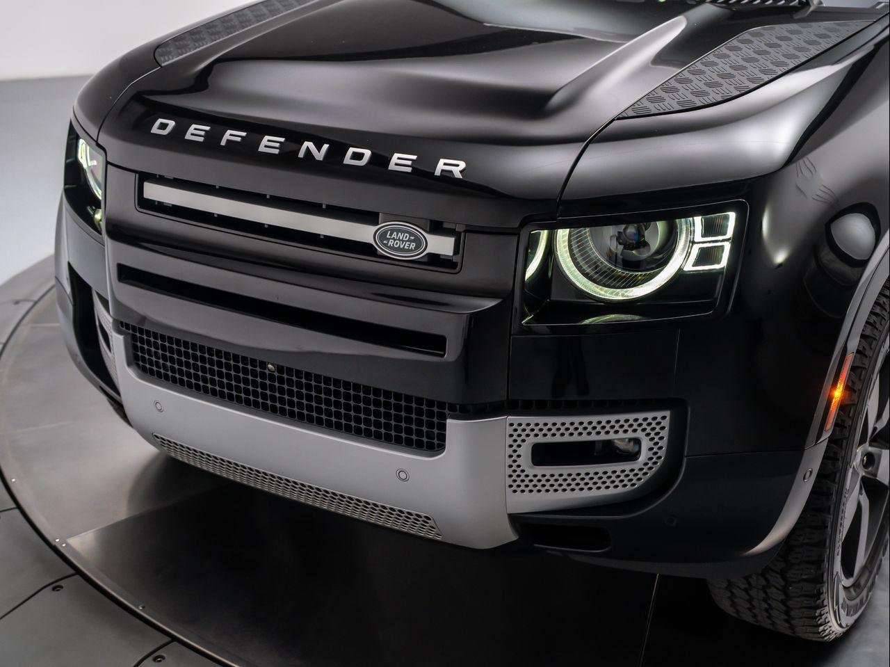 Certified Used 2023 SANTORINI BLACK Land Rover 110 S image 9