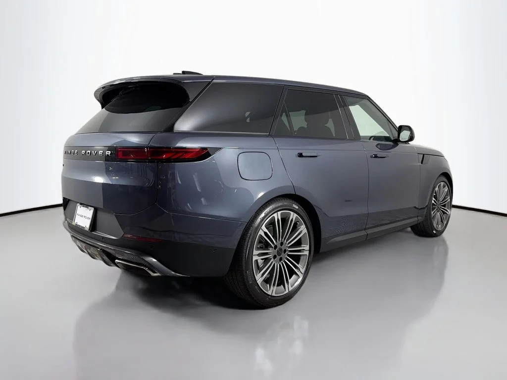 New 2026 Varesine Blue Land Rover SE image 5