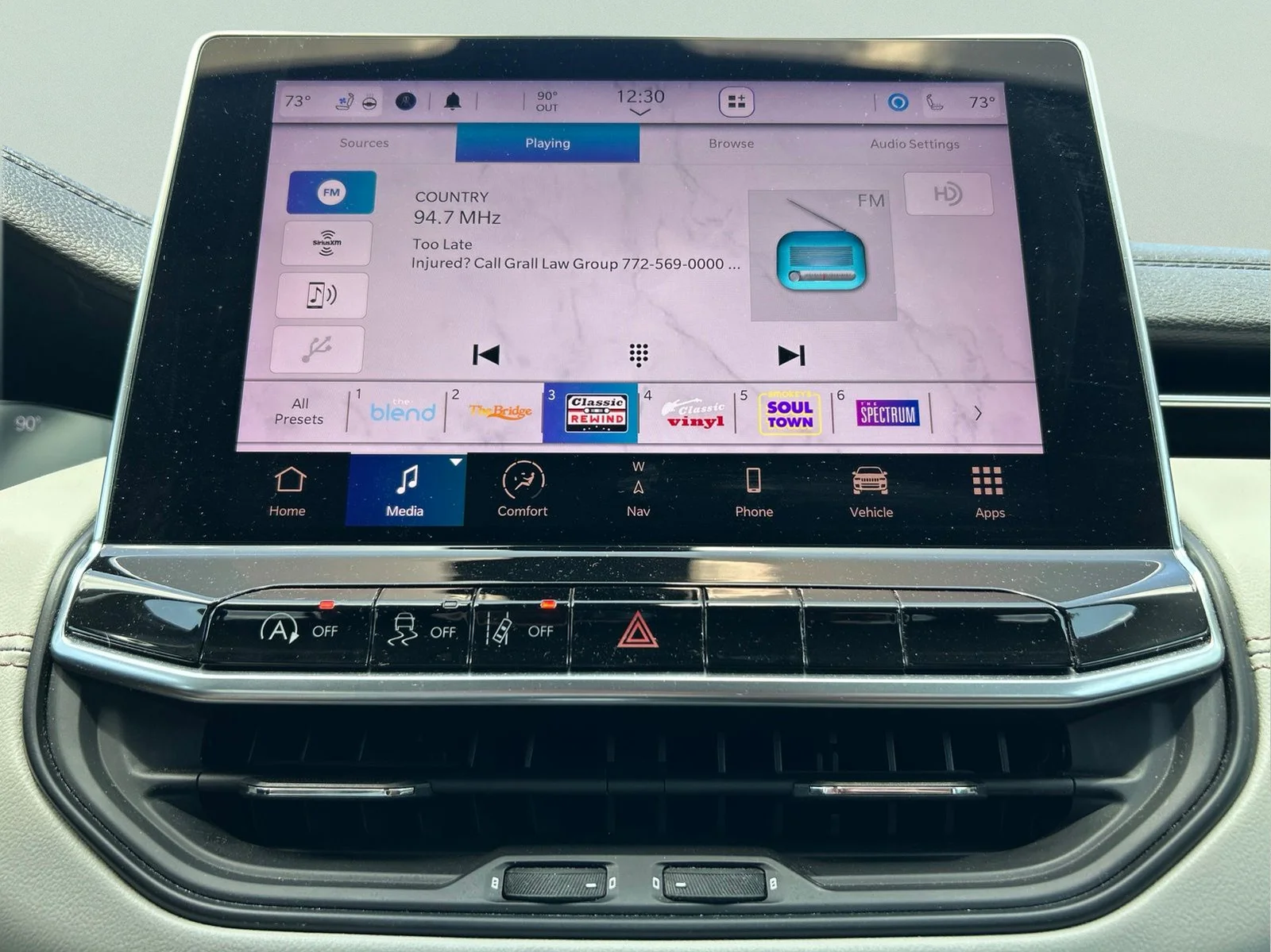 Used 2022 Crystal Metallic Jeep Limited image 29