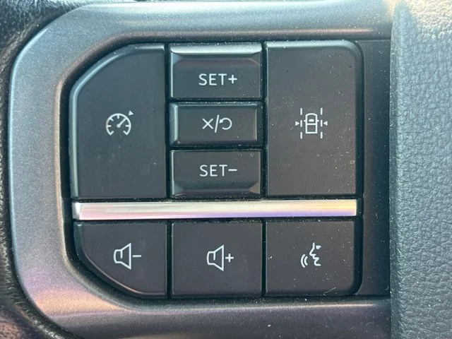 Used 2021 White Ford XLT image 28