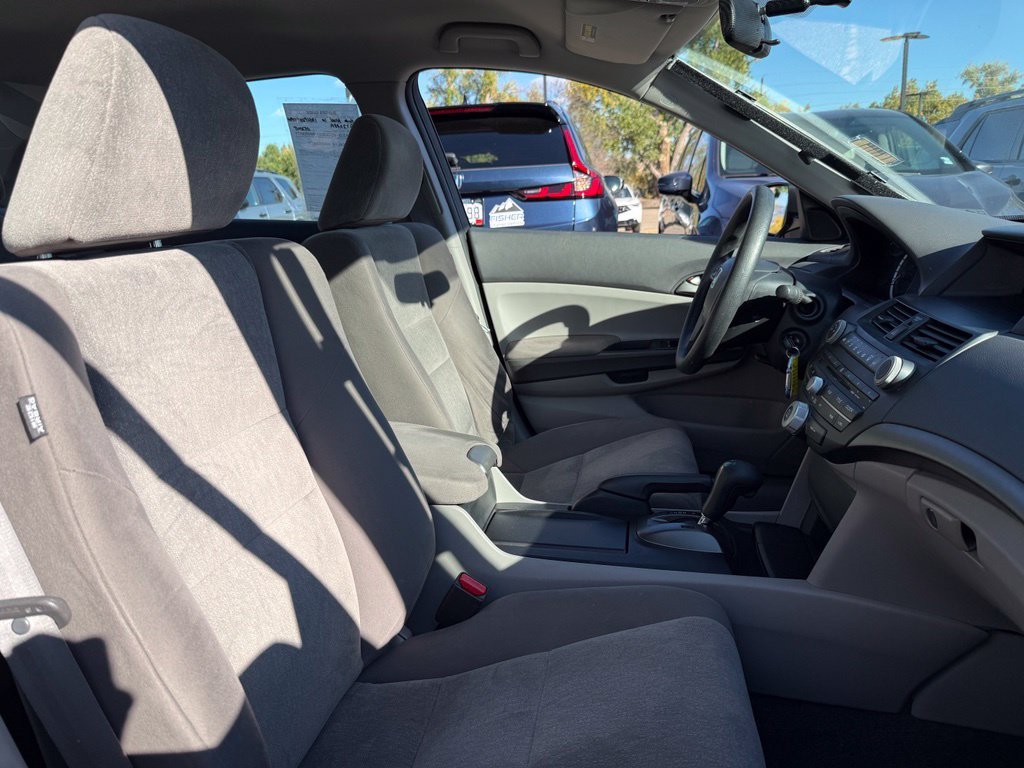 Used 2010 Polished Metal Metallic Honda LX-P image 16
