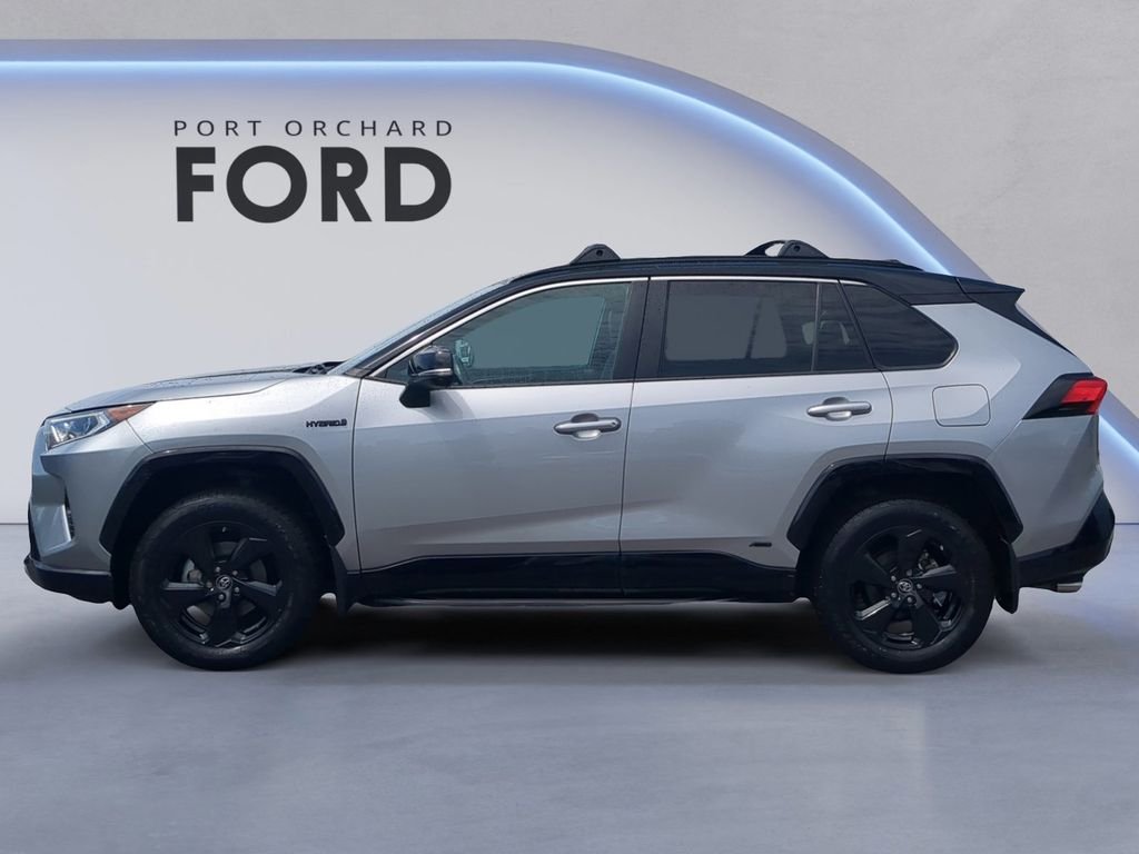 Used 2019 Silver Sky Metallic Toyota XSE image 3