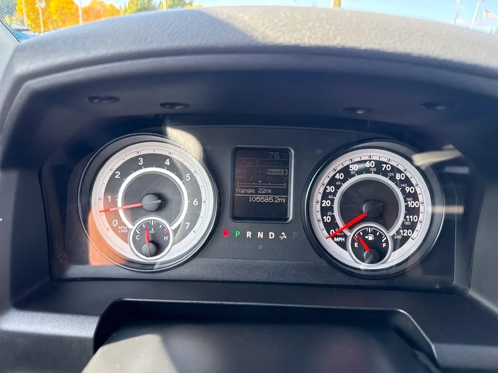 Used 2014 White Ram Express image 20