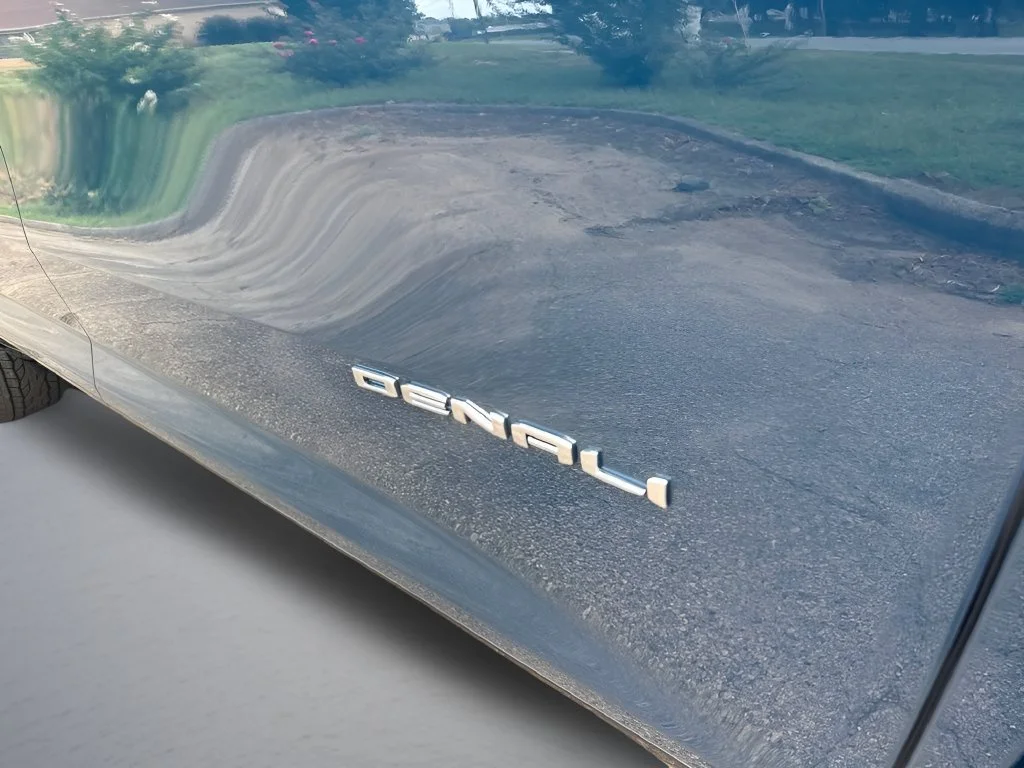 New 2027 Ink GMC Denali image 43
