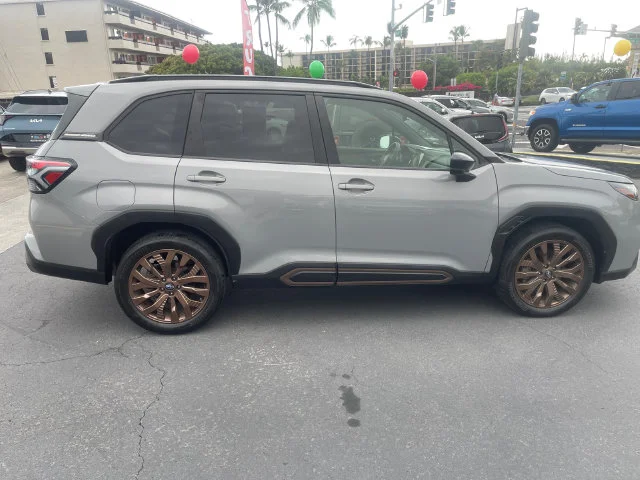 Used 2025 Beige Subaru Sport image 7