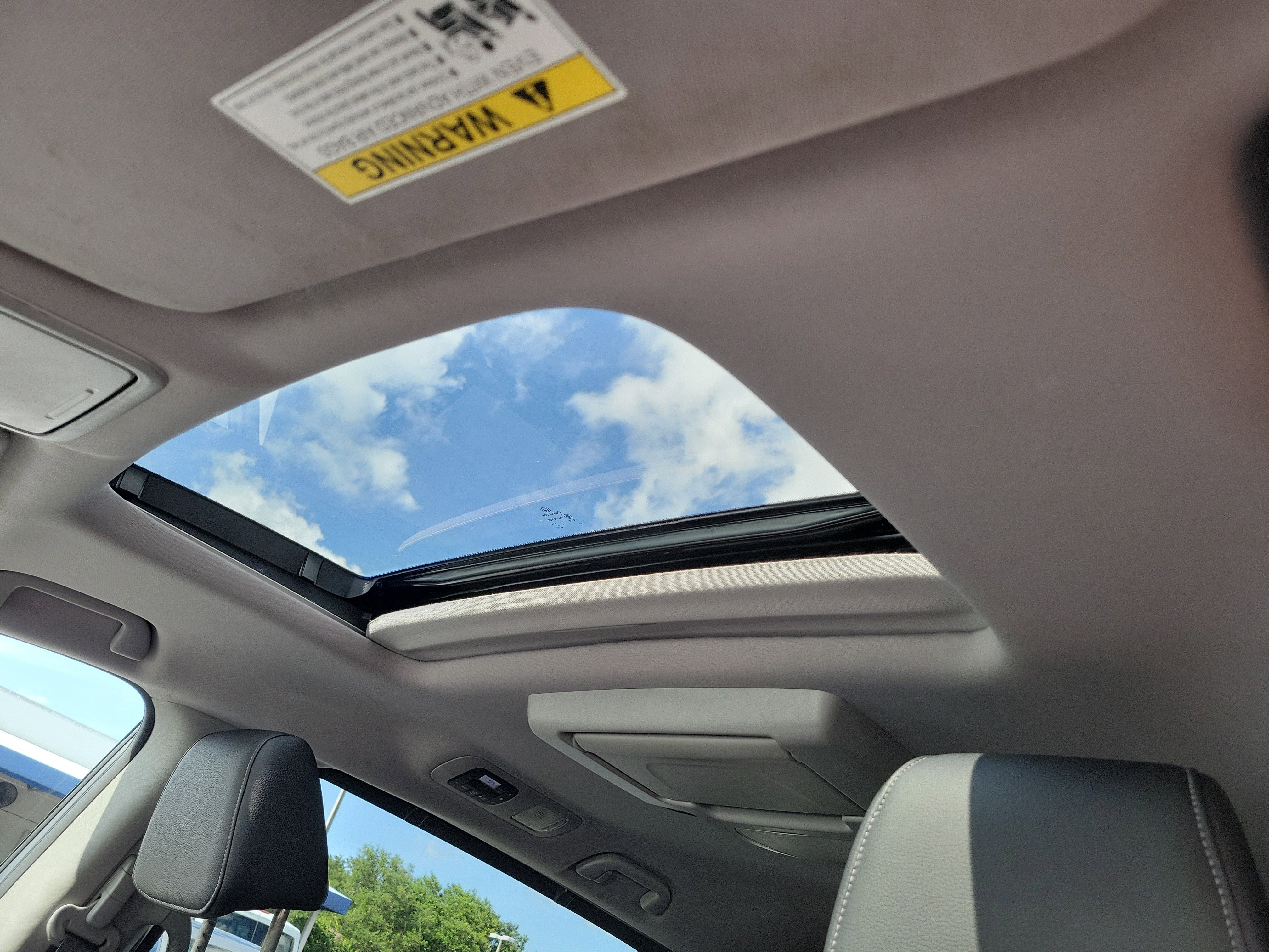 2024 Honda Odyssey Touring - Photo 52