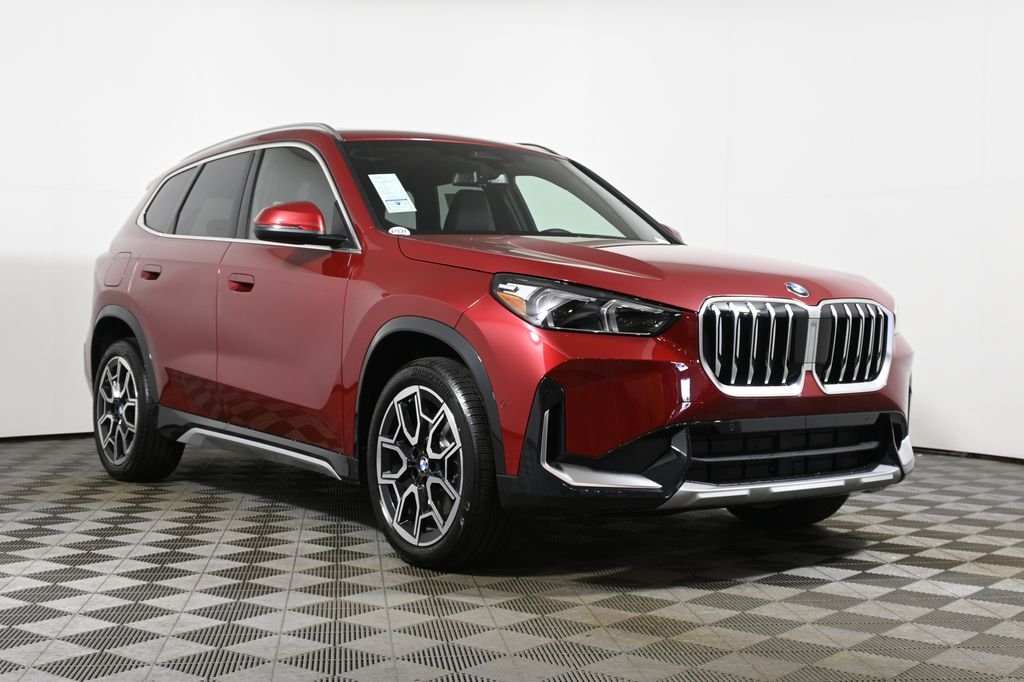 New 2026 Red Metallic BMW xDrive28i image 9