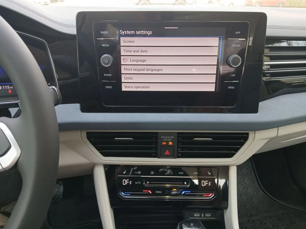 New 2026 White Volkswagen 1.5T SE image 18
