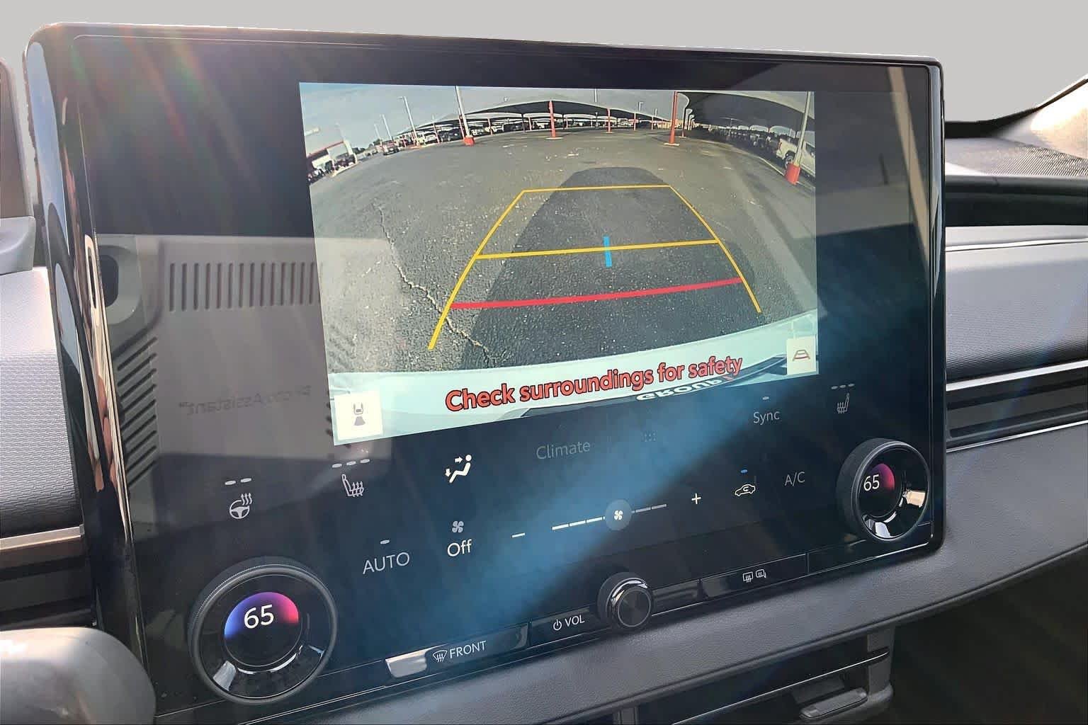 Used 2026 Wind Chill Pearl Toyota XLE Plus image 26