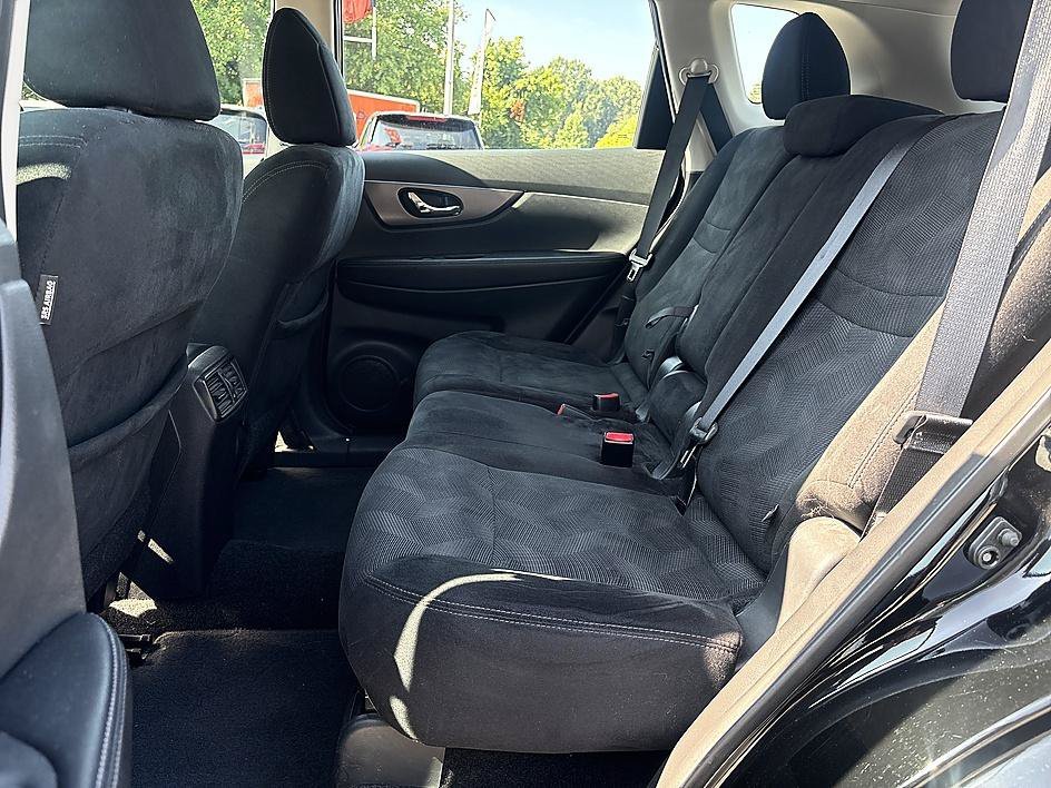 Used 2016 Magnetic Black Nissan S image 19