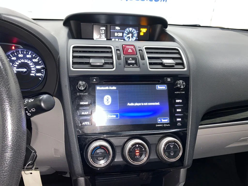 Used 2018 White Subaru 2.5i Limited image 23