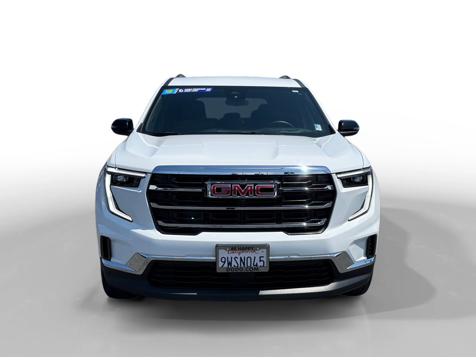 Used 2025 Summit White GMC Elevation image 8