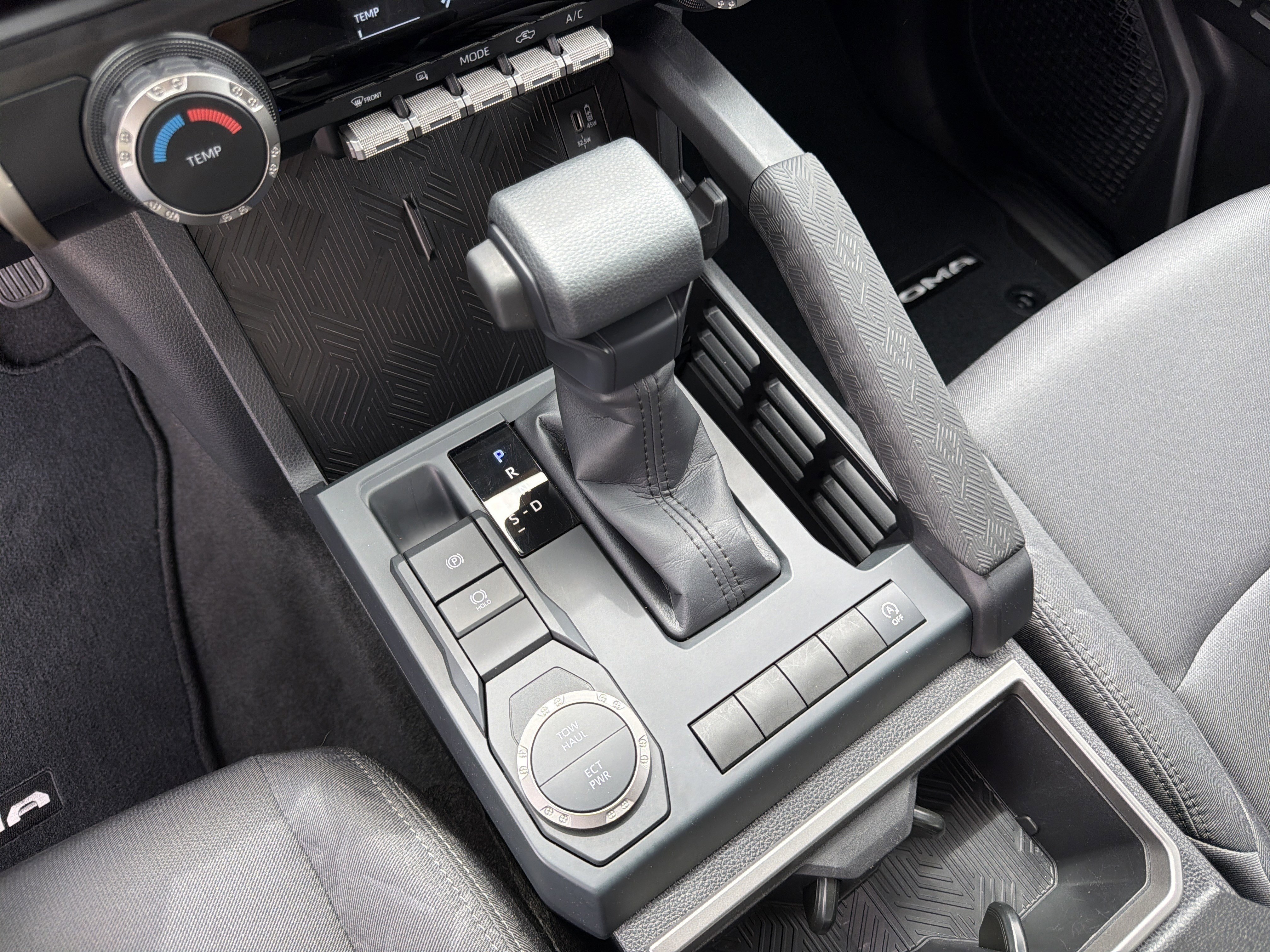 Used 2025 Ice Cap Toyota SR5 image 28