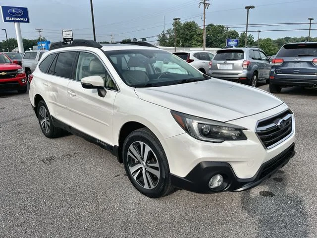 Used 2019 White Subaru 2.5i image 11