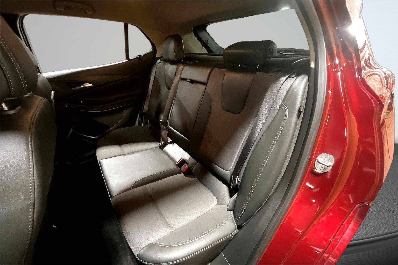 Used 2023 Cinnabar Metallic Buick Select image 26