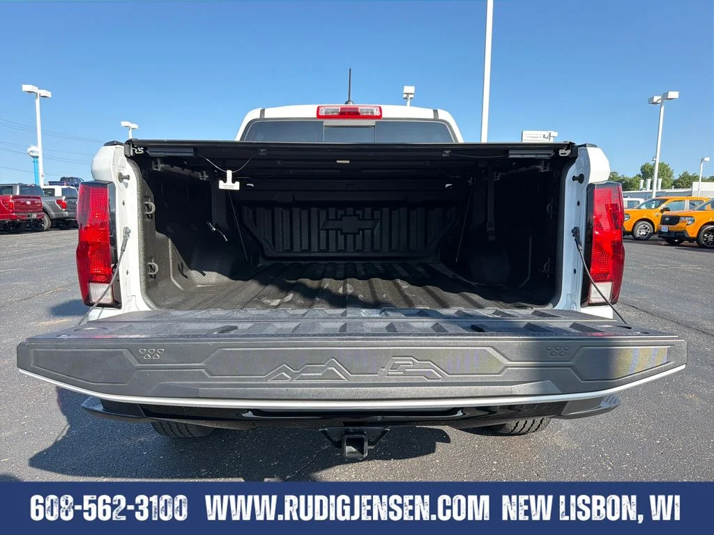 Used 2024 White Chevrolet Trail Boss image 22