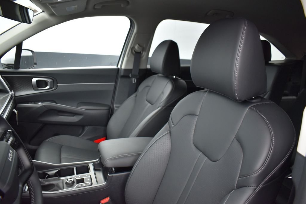 2026 Kia Sorento EX - Photo 9