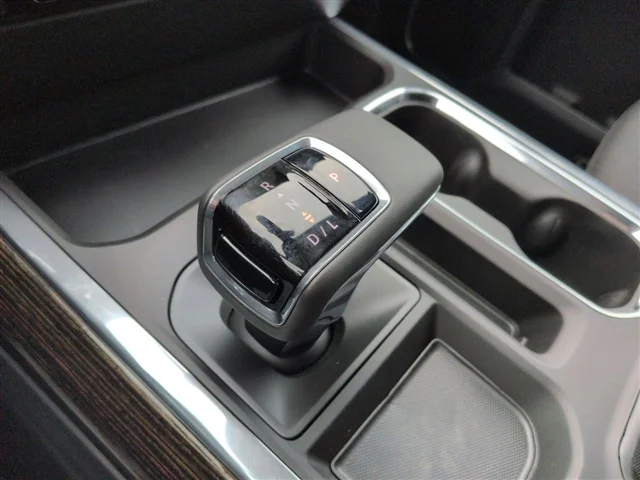 New 2026 Onyx Black GMC Elevation image 75