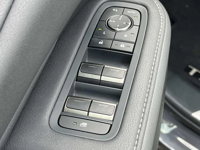 Certified Used 2025 CLOUDBURST GRAY Lexus 350 Premium image 31