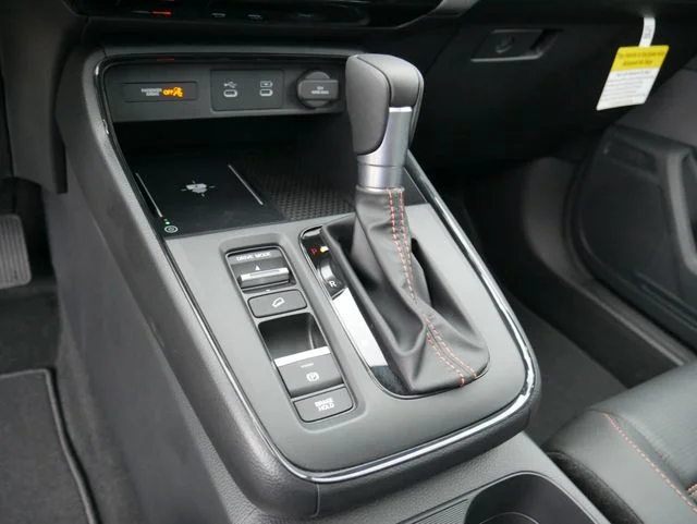New 2027 Platinum White Pearl Honda Sport Touring Hybrid AWD image 16