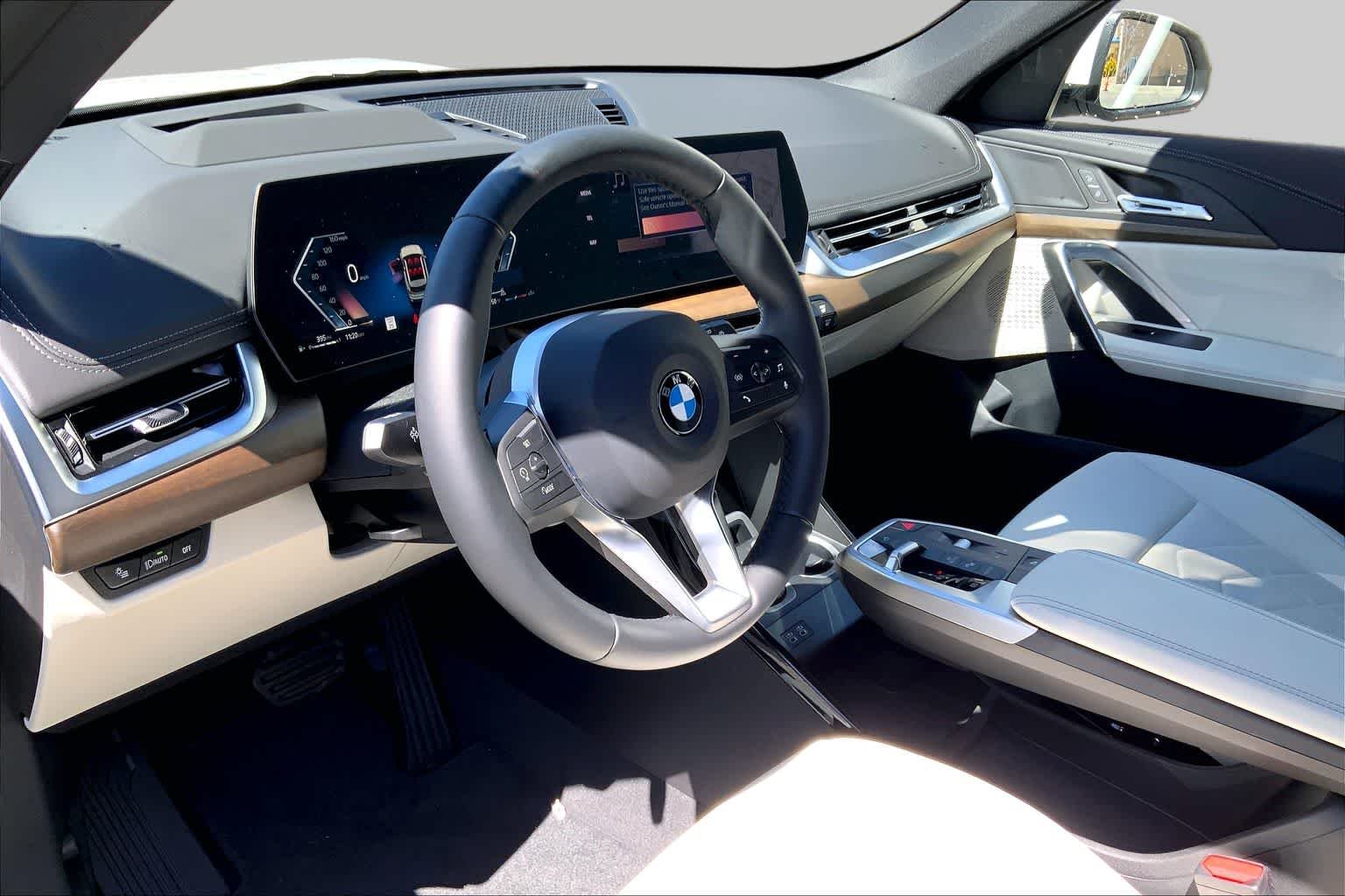 New 2026 Alpine White BMW xDrive28i image 8