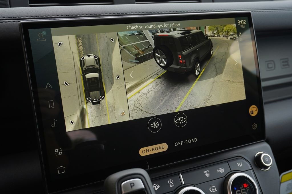 New 2026 Santorini Black Land Rover S image 23
