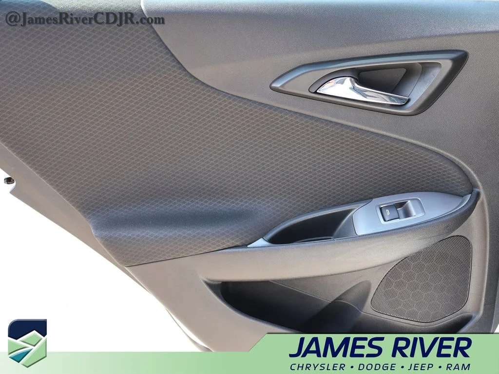 Used 2024 White Chevrolet LT image 16