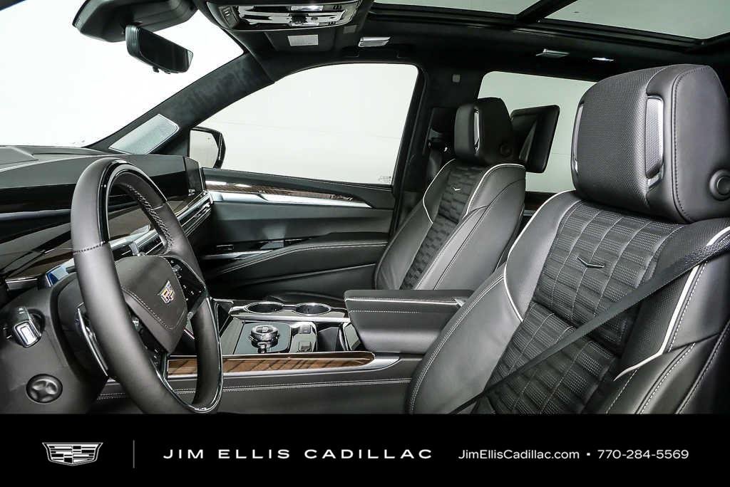2026 Cadillac Escalade Platinum Sport - Photo 8