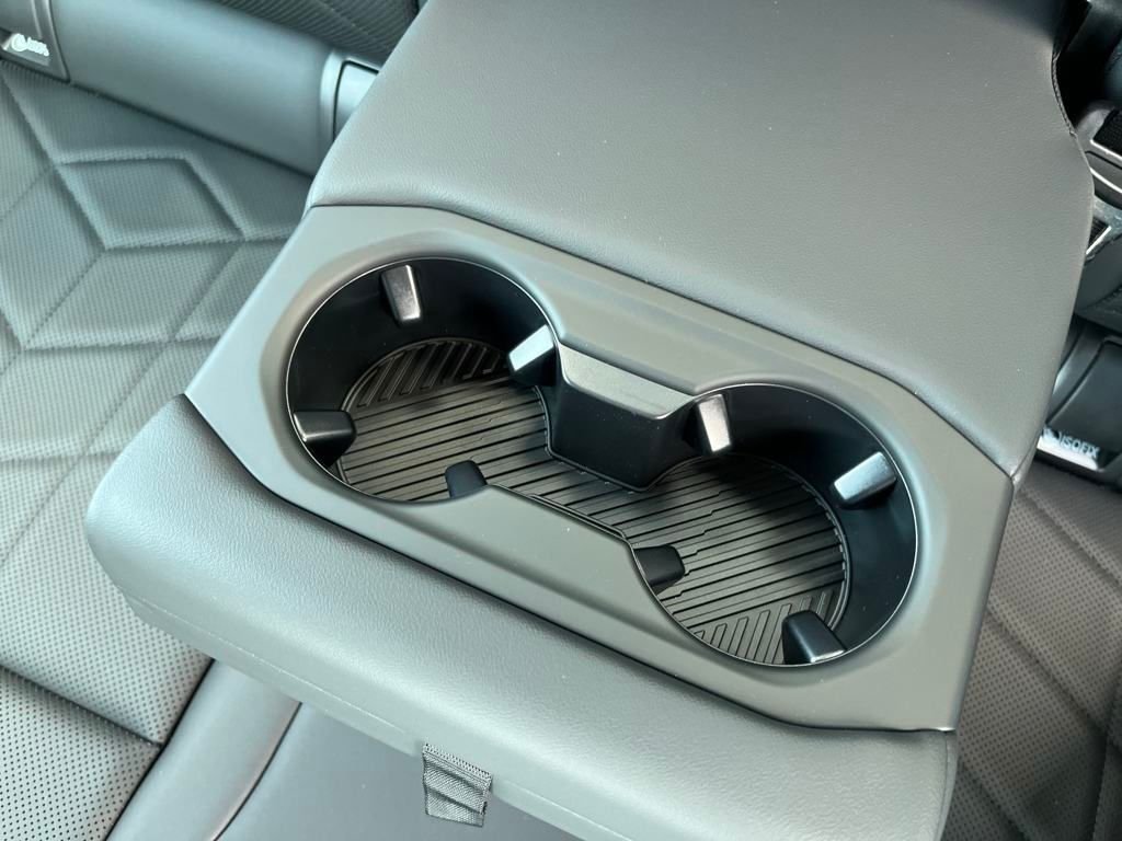 2026 BMW i5 40 - Photo 31