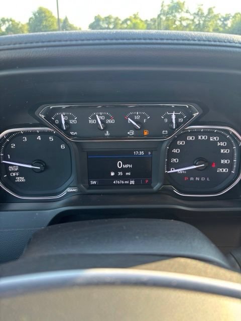 Used 2019 Summit White GMC SLE image 21