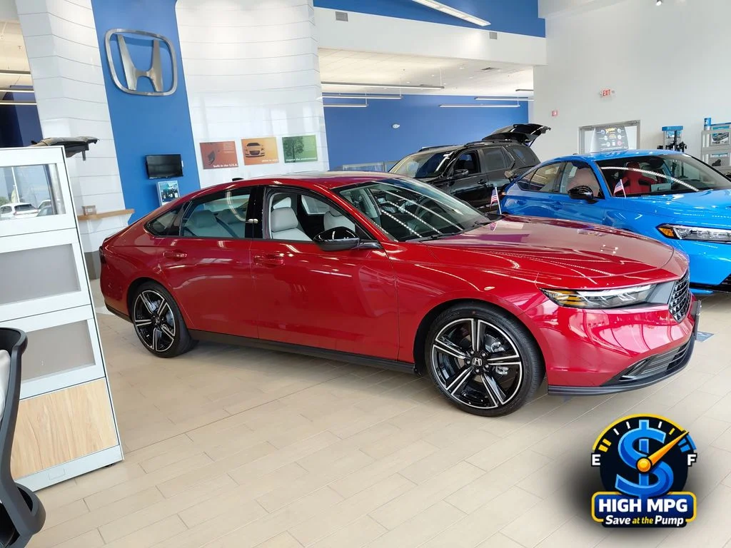 New 2026 Radiant Red Metallic Honda SE image 6